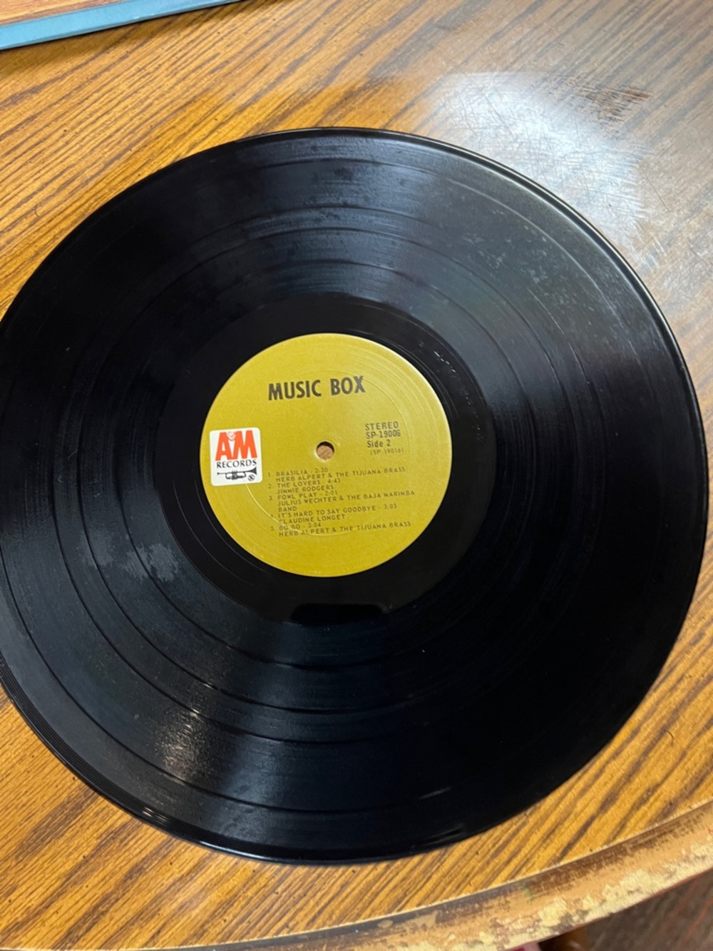 Vintage Music Box Vinyl Album Cover - Blue & Brown Artwork - Picture 4 of 4